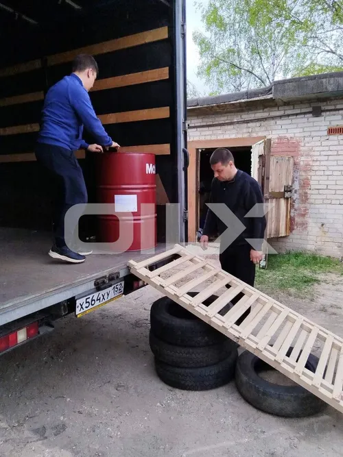 Реальное фото поставки масел в бочках — OILX